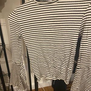 Bell sleeve striped shirt